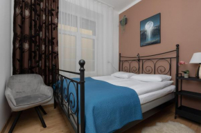 One-Bedroom Kazimierz Apartment for Home Office Starowiślna by Noclegi Renters Kraków